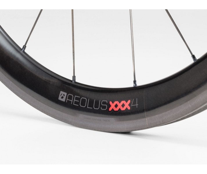Rueda Trasera Bontrager Aeolus XXX 4 700c 24H Tubular Laser Tech